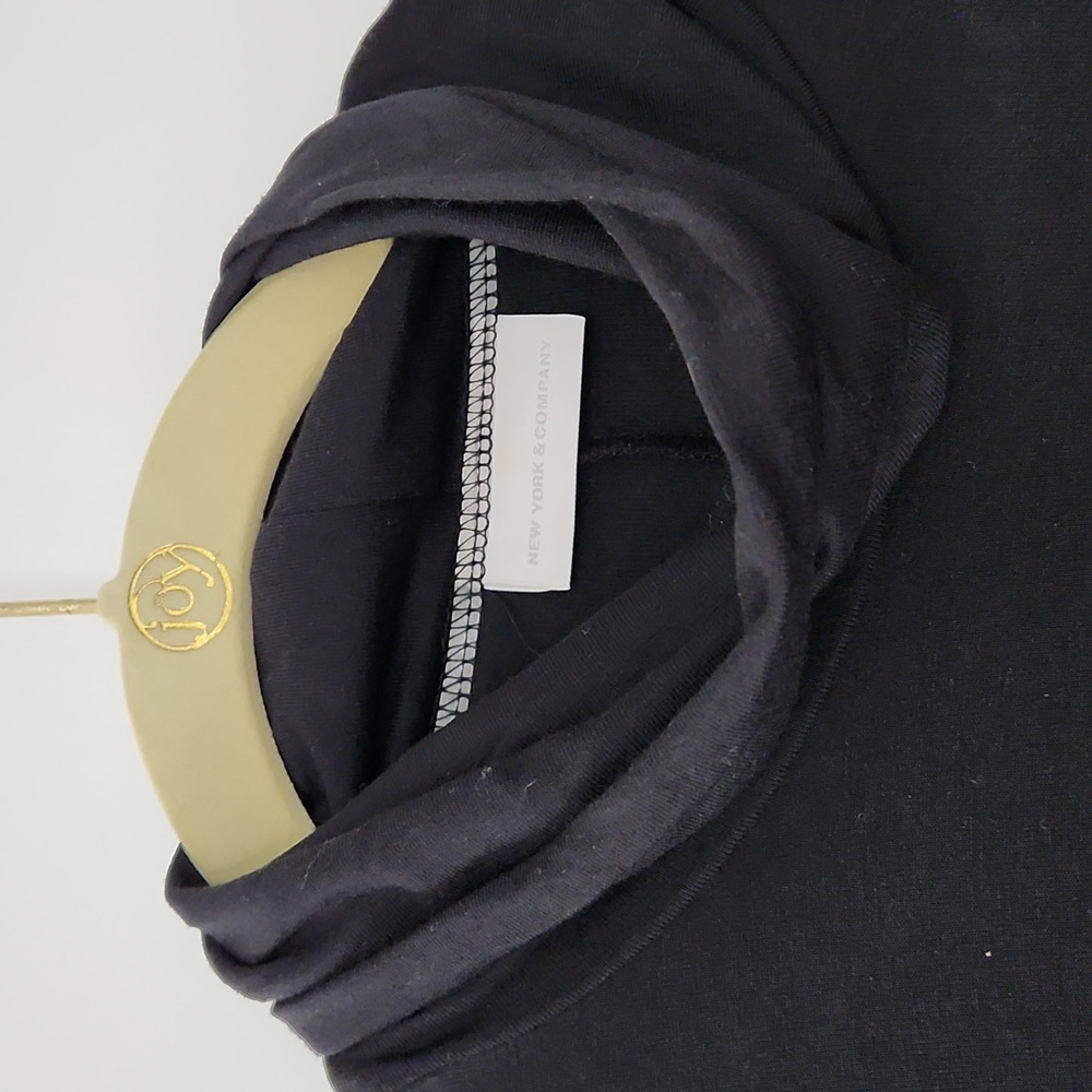 Turtleneck - Picture 2 of 6